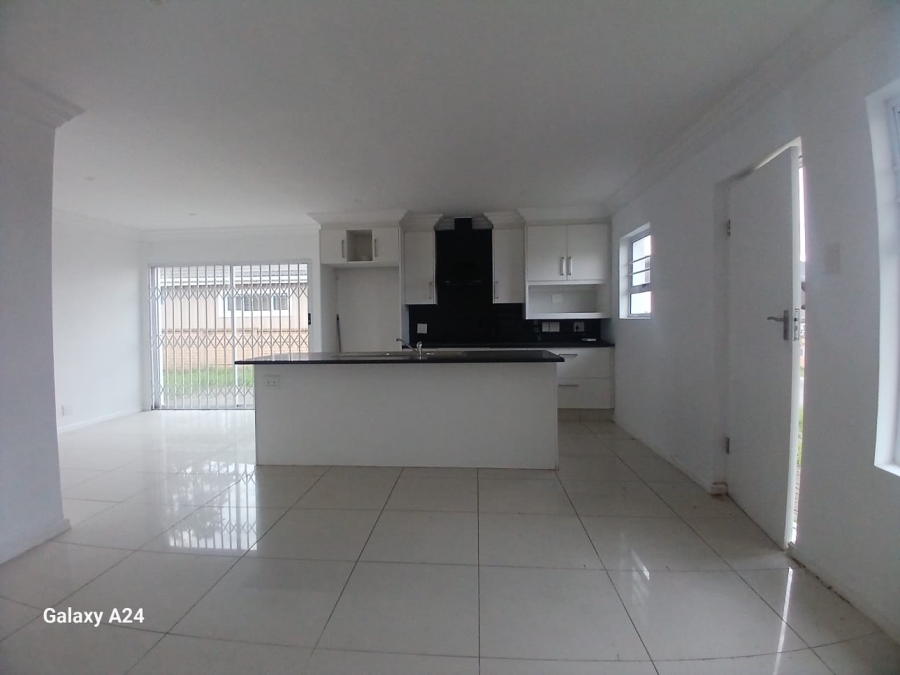 3 Bedroom Property for Sale in Gonubie Eastern Cape